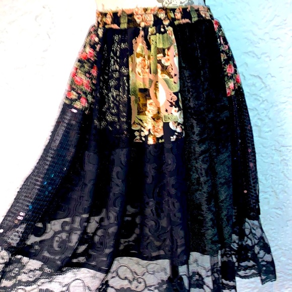 Vintage Dresses & Skirts - 🥀Vintage 90’s Patchwork Floral Velvet Sequin Ragdoll Skirt